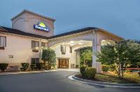 Hotels In Whitsett North Carolina Priceline Days Inn Haw River Nc Image