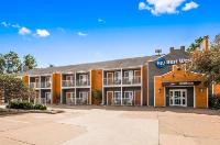 Hotels In Peosta Iowa Priceline Best Western Designer Inn And Suites Image