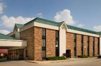 Hotels In Fenton Missouri Priceline Pear Tree Inn St Louis Fenton Image