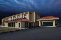 Hotels In Carrollton Ohio Priceline La Quinta Inn And Suites Canton Image