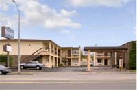 3 Star Hotels In Woodland Travelers Inn Image