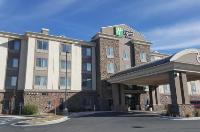 Hotels In Spanish Fork Holiday Inn Express Springville Image